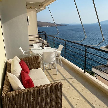 Apartment With Huge Sea View Balcony Sarande Exterior photo