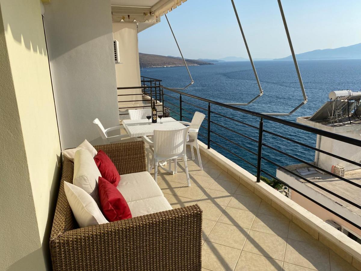 Apartment With Huge Sea View Balcony Sarande Exterior photo